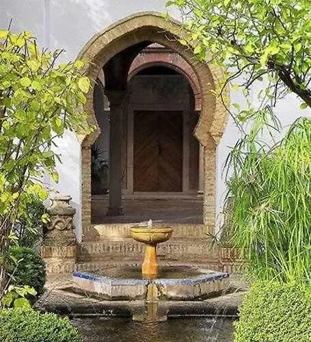 Vii Morales & Arnal Apartmán *